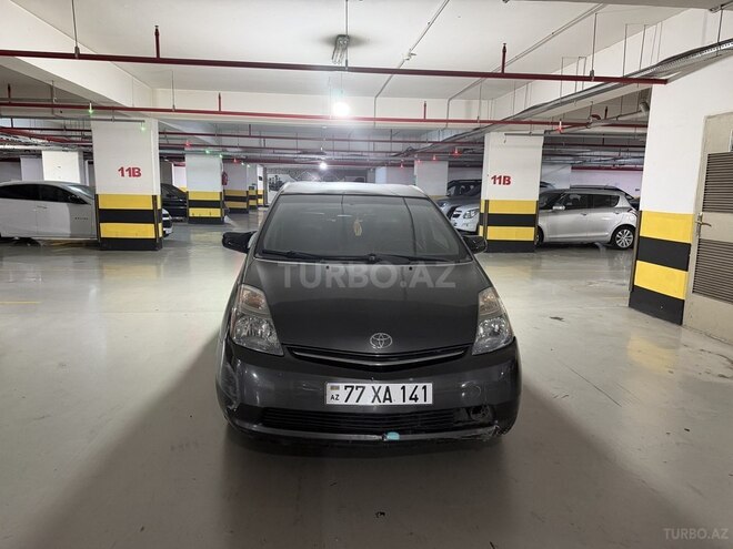 Toyota Prius-1