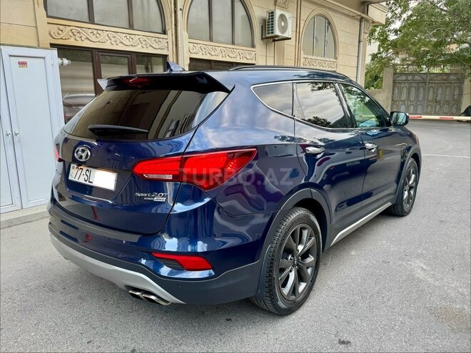 Hyundai Santa Fe-6