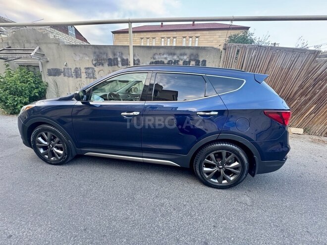 Hyundai Santa Fe-5