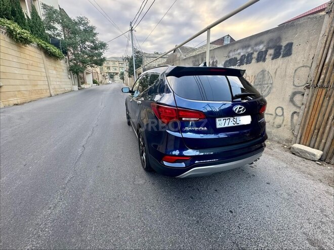 Hyundai Santa Fe-3