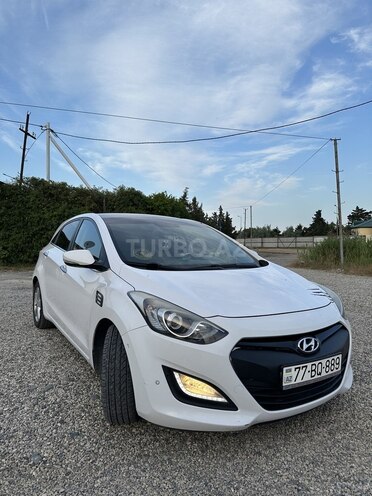 Hyundai i30-3