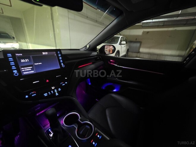 Toyota Camry-7