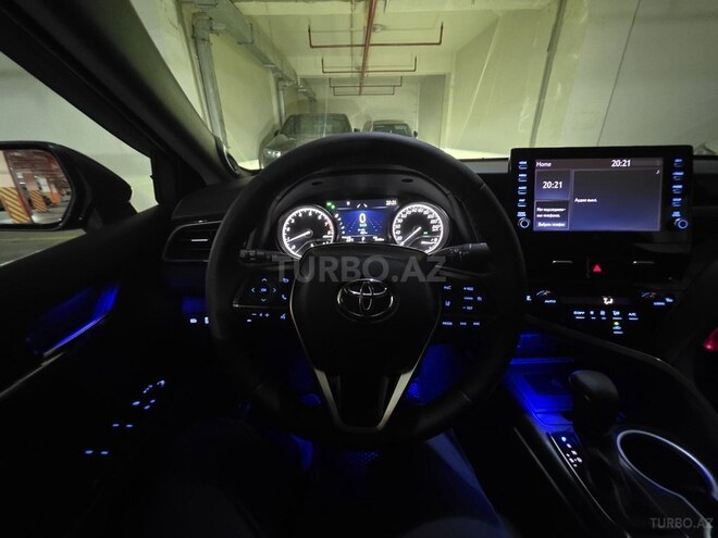 Toyota Camry-6