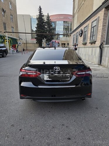 Toyota Camry-2