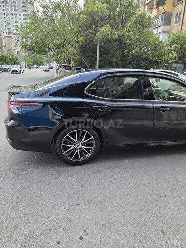 Toyota Camry-4