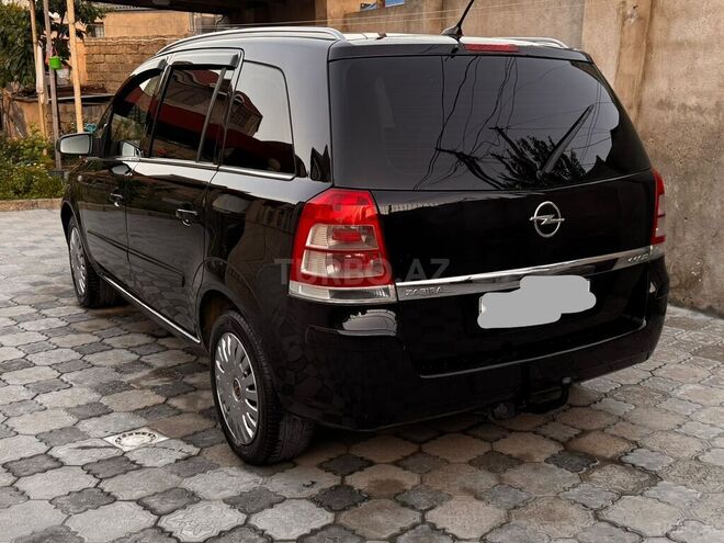 Opel Zafira-3