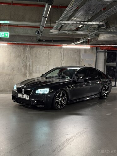 BMW 528-2