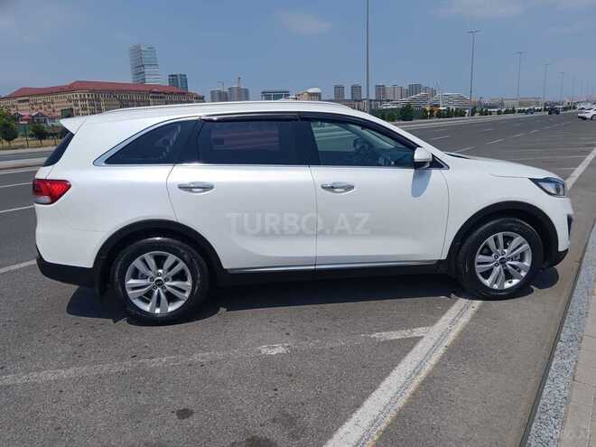 Kia Sorento-8