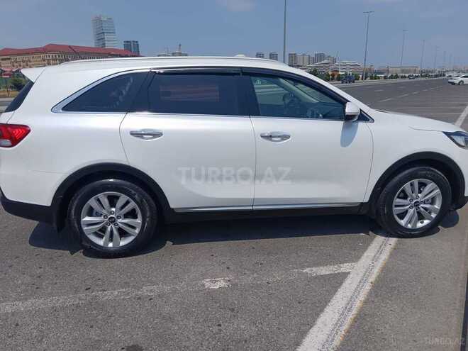 Kia Sorento-7