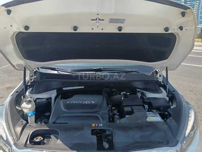 Kia Sorento-16