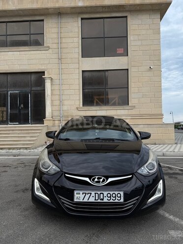 Hyundai Elantra-6
