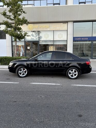 Hyundai Sonata-6