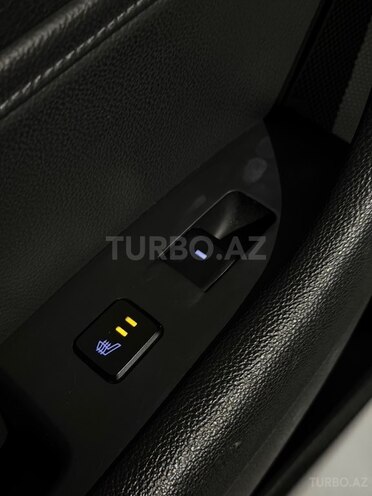 Hyundai Sonata-17