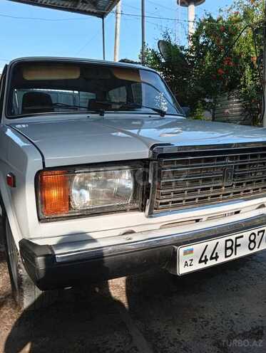 LADA (VAZ) 2107-5
