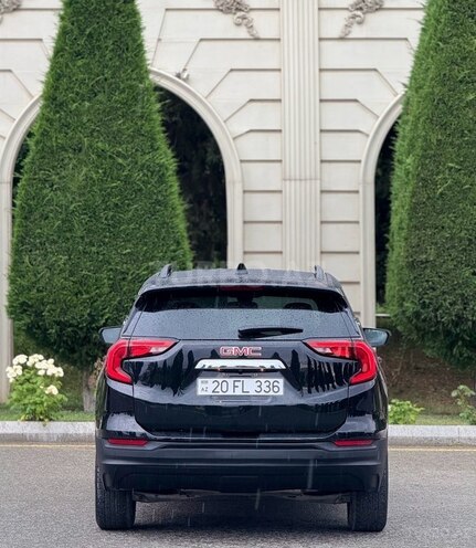 GMC Terrain-4