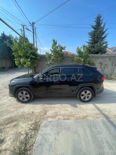 Toyota RAV4-3
