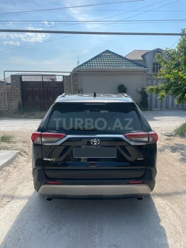 Toyota RAV4-4