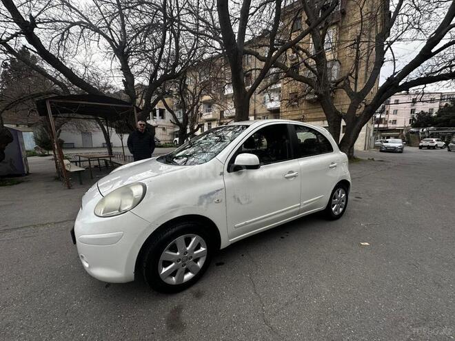 Nissan Micra-2