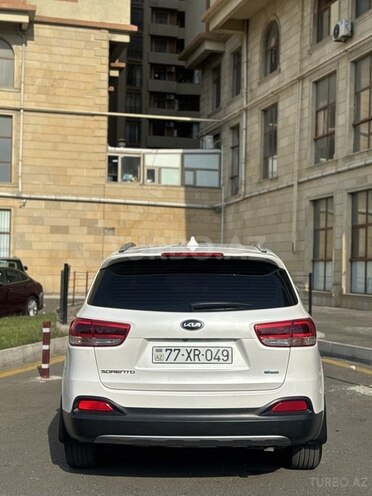 Kia Sorento-5
