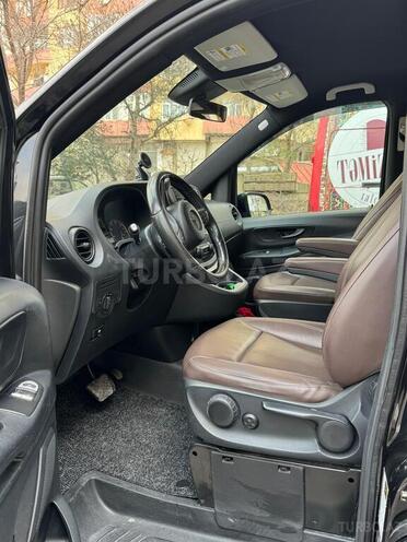 Mercedes Metris-6