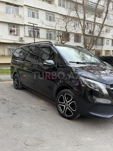 Mercedes Metris-12