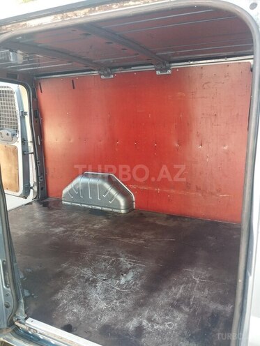Ford Transit-7