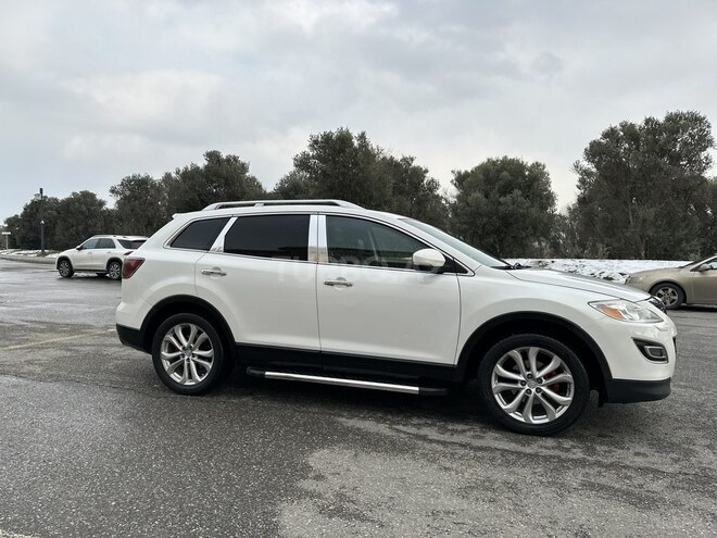 Mazda CX-9-3