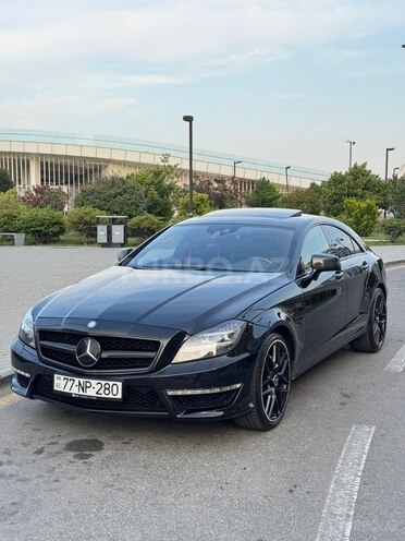 Mercedes CLS 500-1