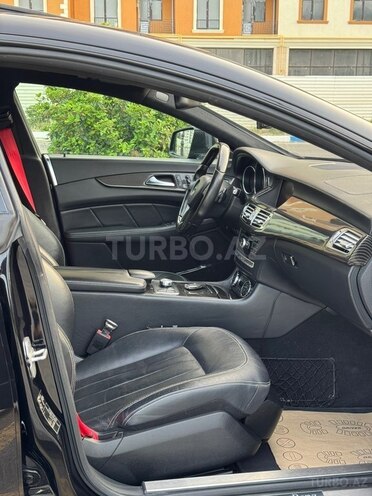 Mercedes CLS 500-10
