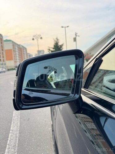 Mercedes CLS 500-16