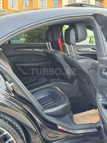 Mercedes CLS 500-8
