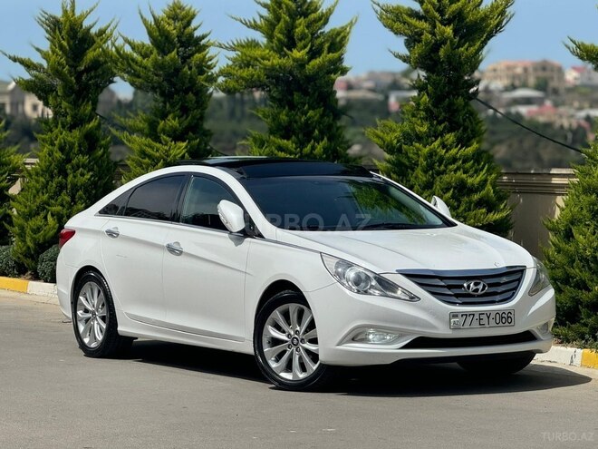 Hyundai Sonata-2