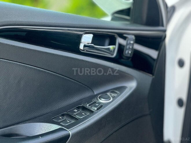 Hyundai Sonata-7