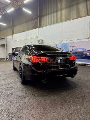 Infiniti Q50-5
