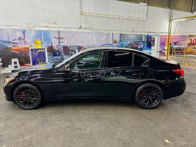 Infiniti Q50-10
