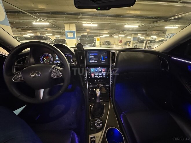 Infiniti Q50-17
