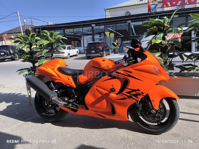 Suzuki GSX 1300 R Hayabusa-3