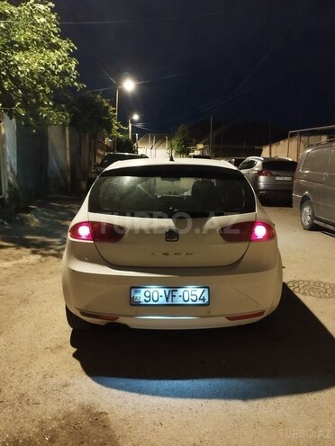 SEAT Leon-5