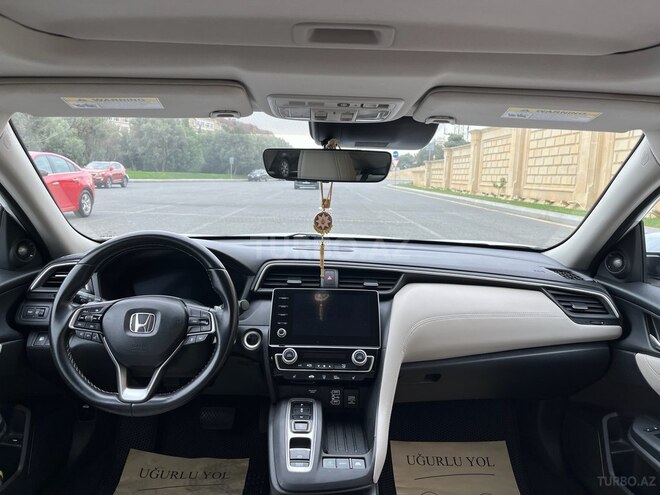 Honda Insight-6