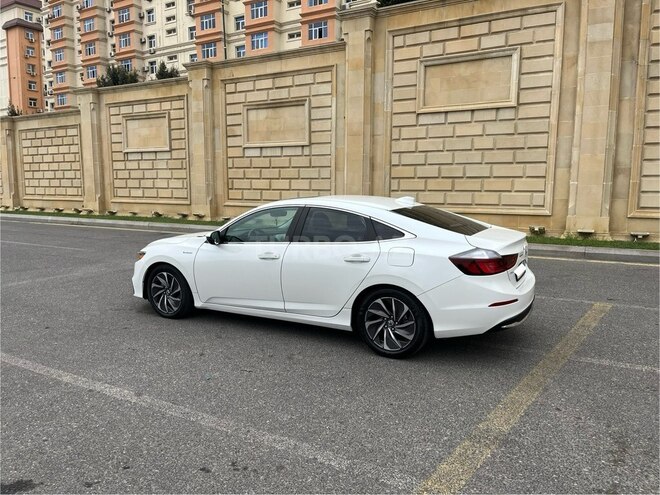 Honda Insight-4