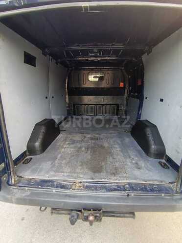 Ford Transit-5