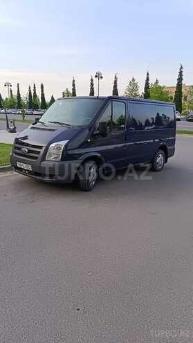 Ford Transit-3