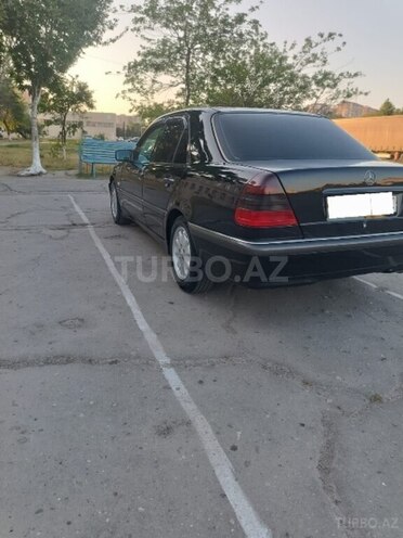 Mercedes C 240-10