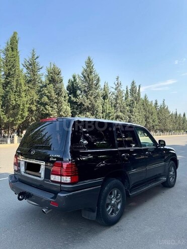 Lexus LX 470-5