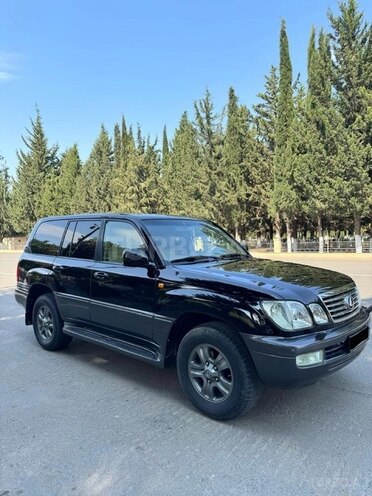 Lexus LX 470-2