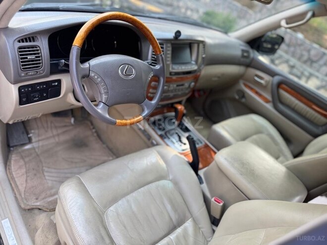 Lexus LX 470-8