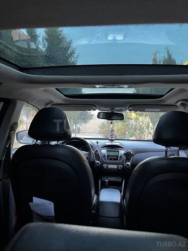 Hyundai ix35-10