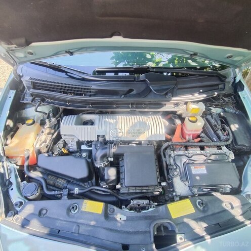 Toyota Prius-11