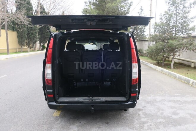 Mercedes Vito 115 CDI-11