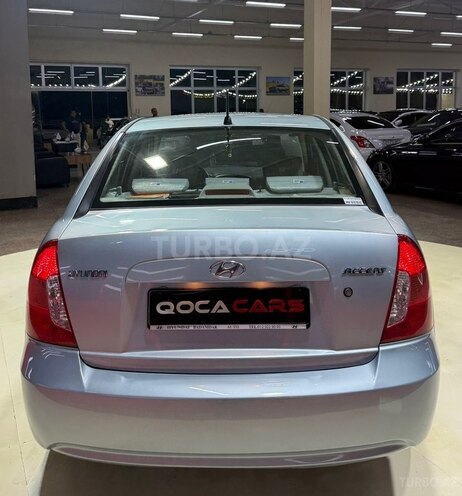 Hyundai Accent-9
